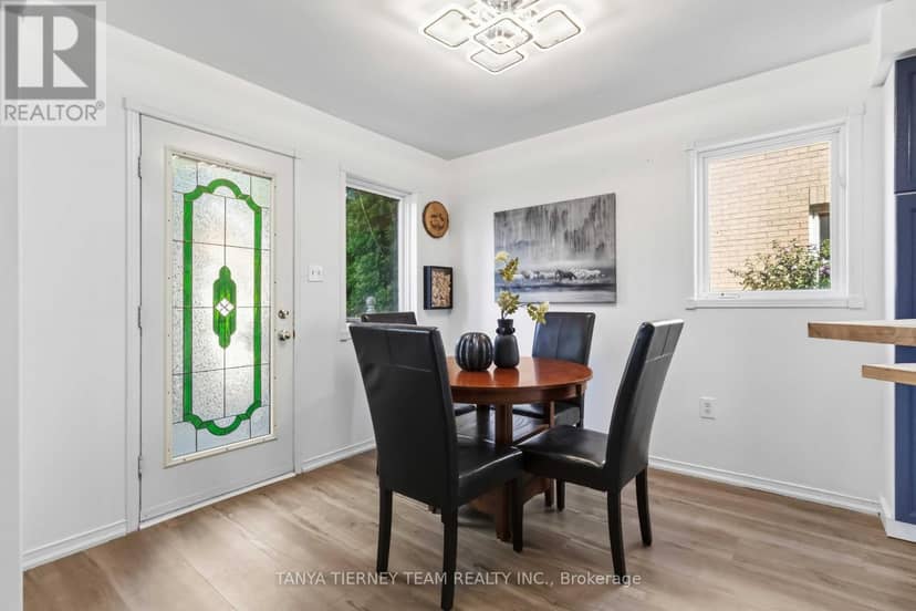 36 Zachary Place — photo 18 of 40
