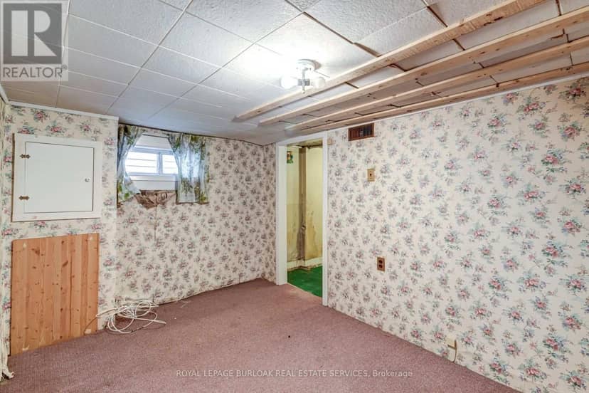 140 Barker Avenue — photo 18 of 22