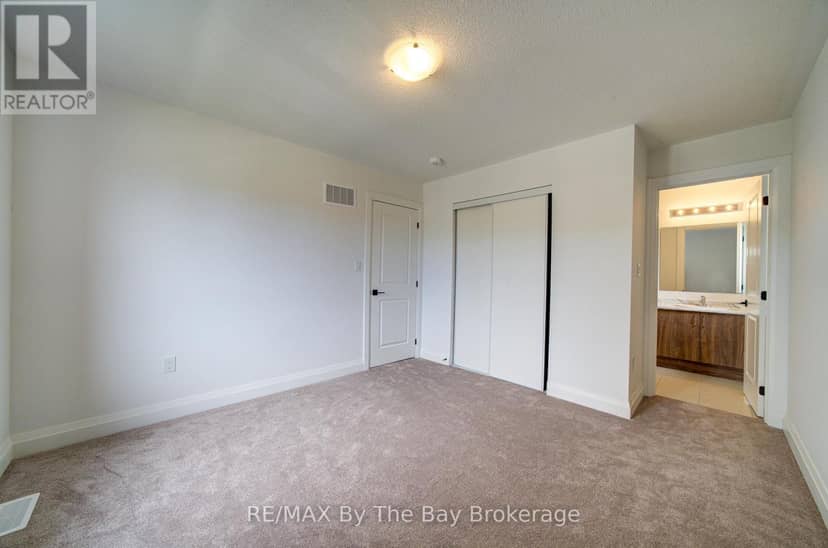 56 Amber Drive — photo 31 of 33