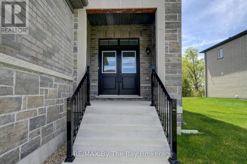 56 Amber Drive, Wasaga Beach, photo 4