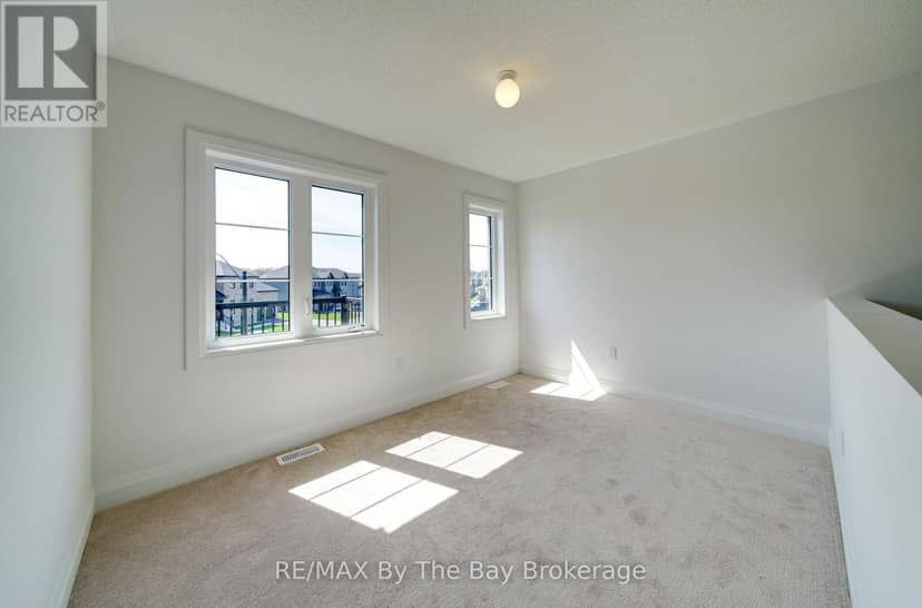 38 Amber Drive — photo 17 of 35