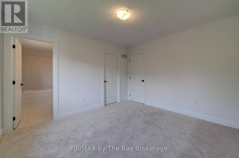 38 Amber Drive — photo 30 of 35
