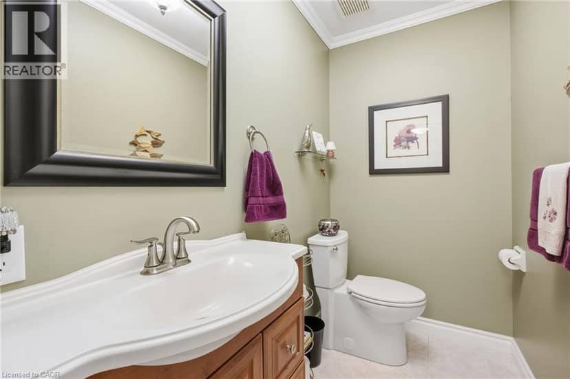607 CLOVER PARK Crescent — photo 20 of 40