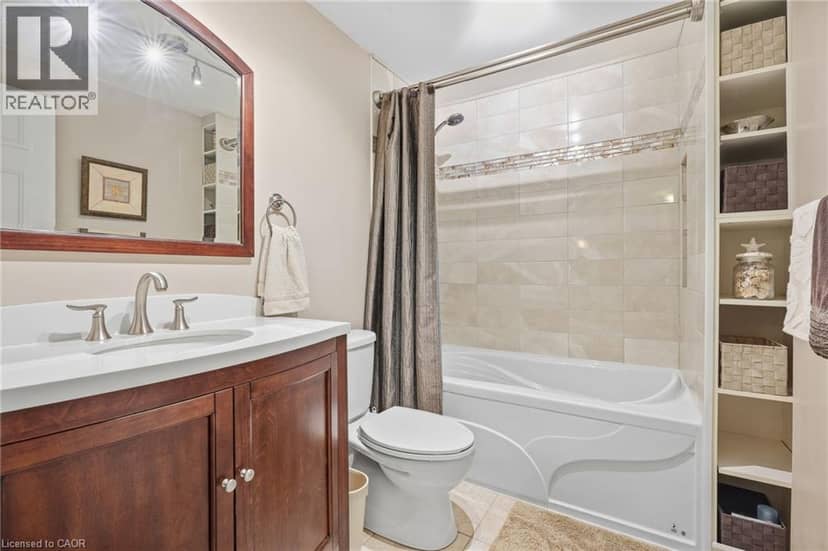 607 CLOVER PARK Crescent — photo 27 of 40