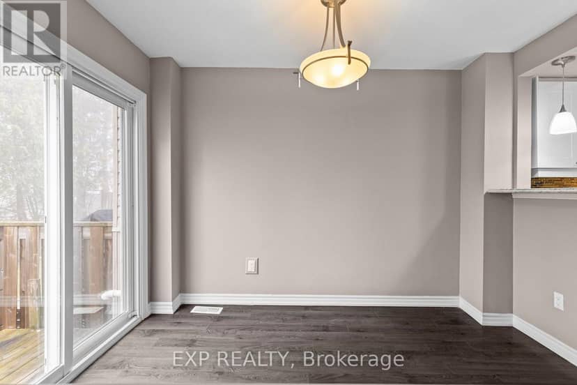 12 - 12 Lankin Boulevard — photo 12 of 30