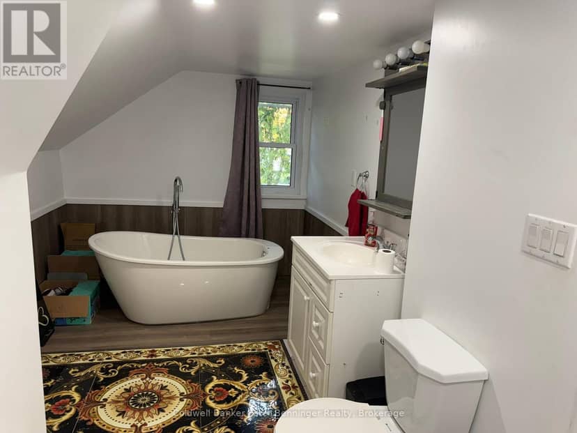 315 McNab Street — photo 19 of 24