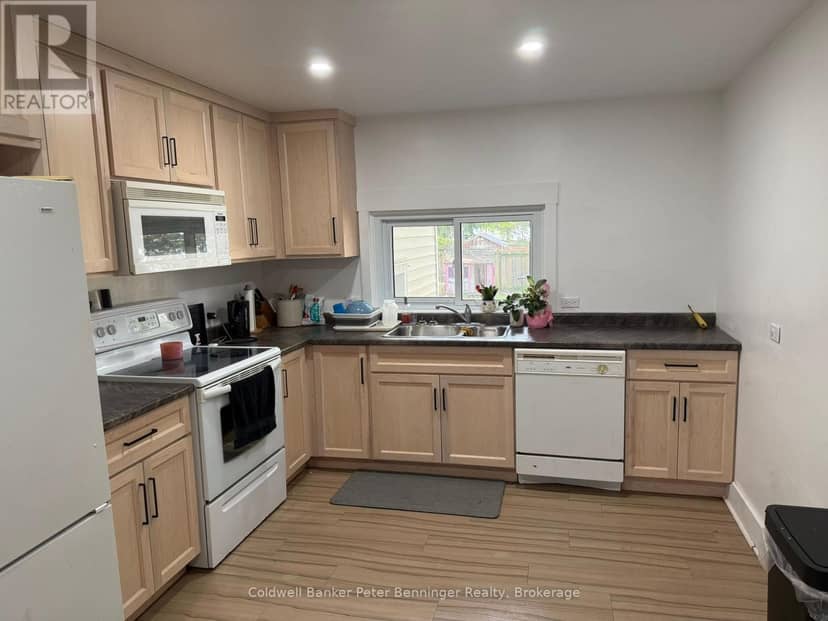 315 McNab Street, Brockton, photo 4