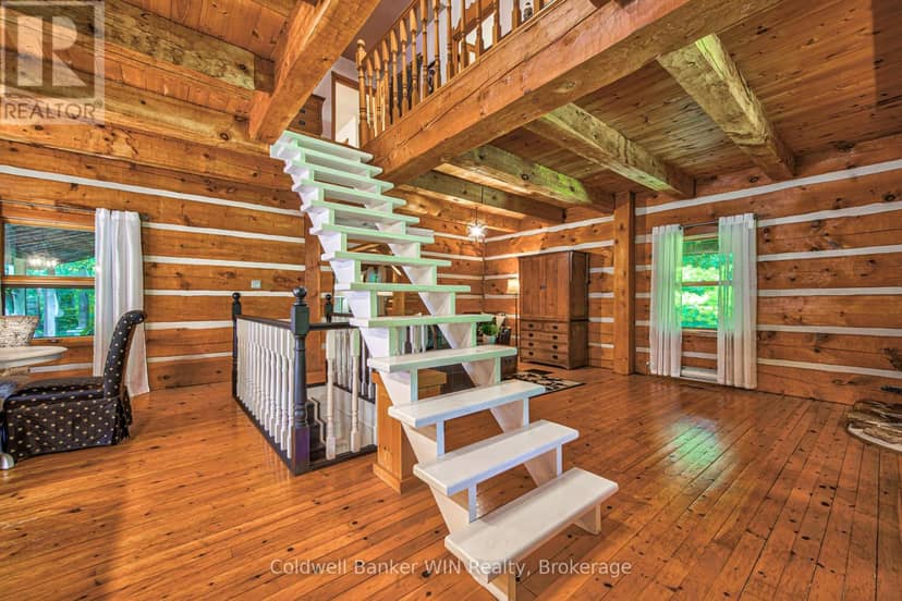 7341 Sideroad 12 — photo 16 of 40