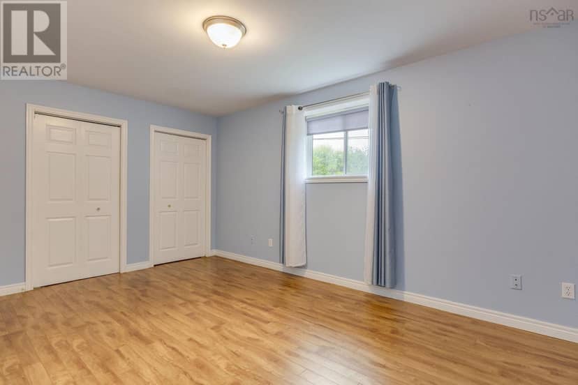 20 Bell Street — photo 27 of 35