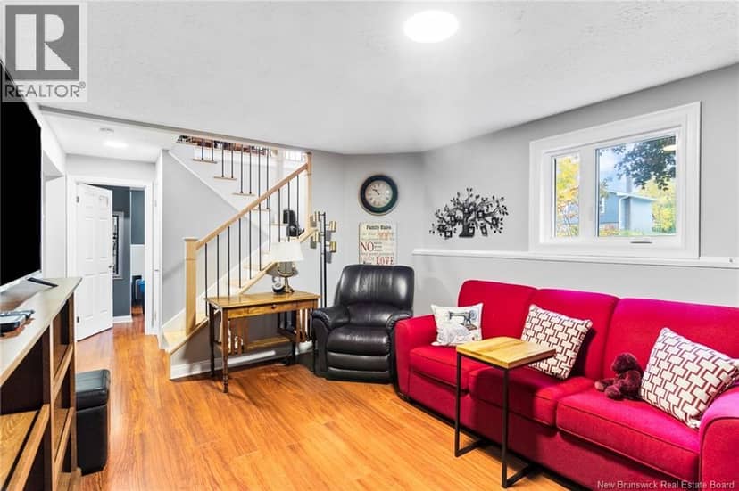230 Case Street — photo 18 of 40