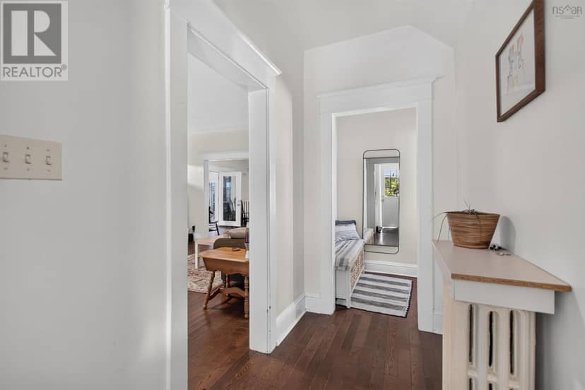 6421/6423 Coburg Road, Halifax, photo 2