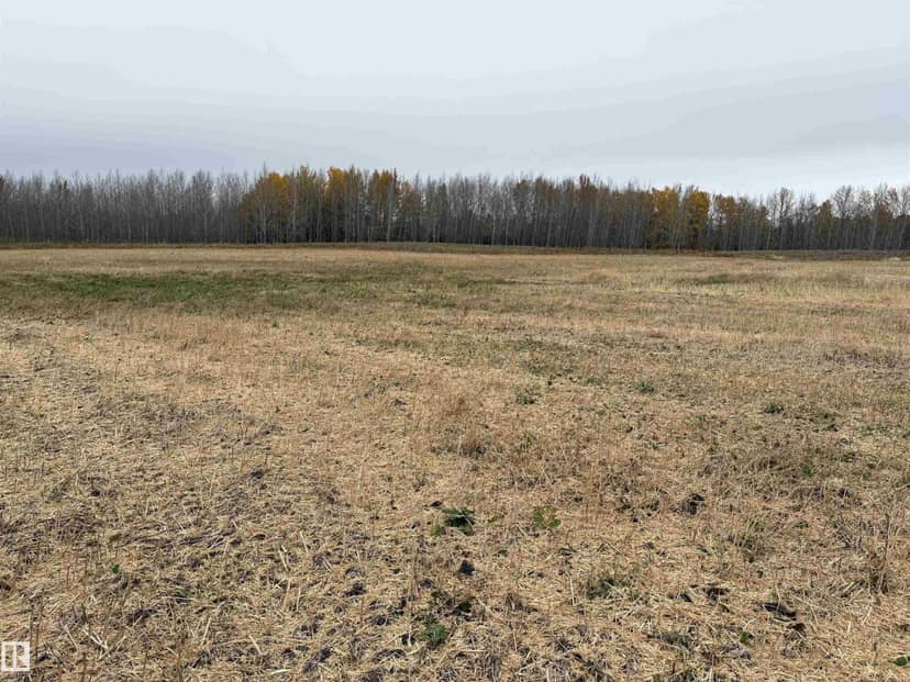 RR 25 Twp 564, Rural Lac Ste. Anne County