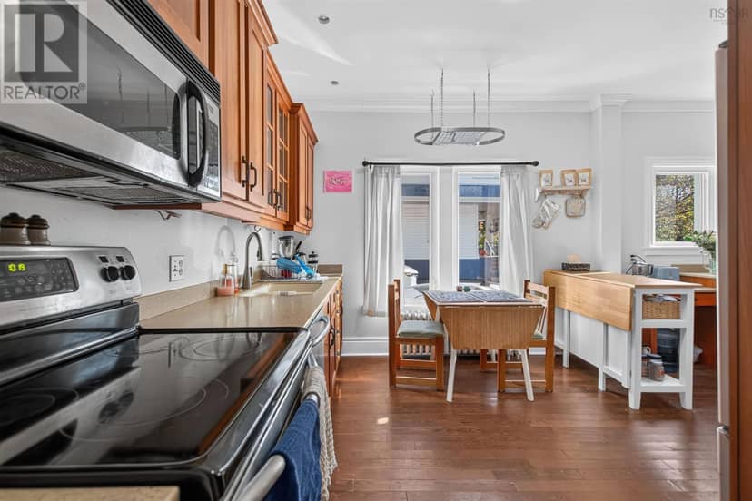 6421/6423 Coburg Road, Halifax, photo 8