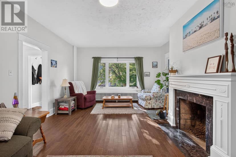 6421/6423 Coburg Road, Halifax, photo 3
