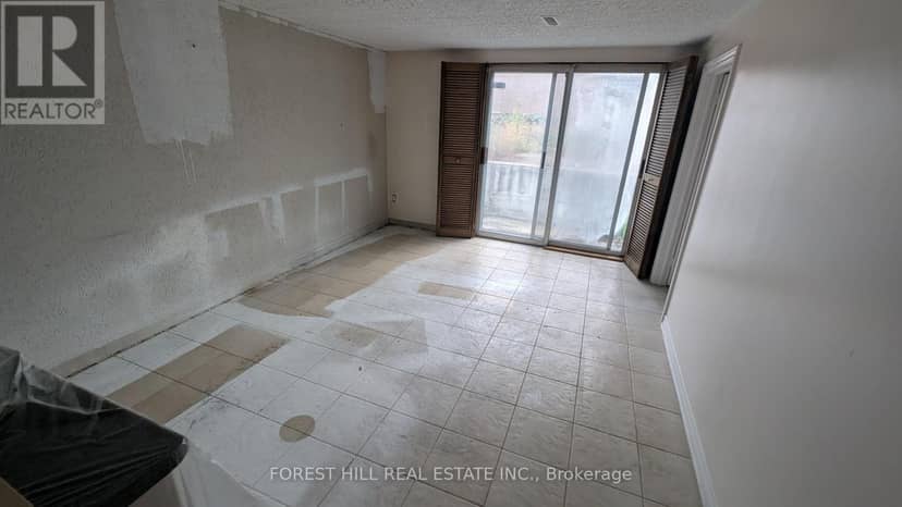 99 Gosford Boulevard — photo 25 of 26