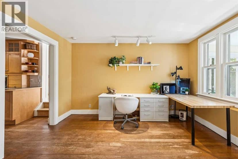 1212 18 Avenue NW, Calgary, photo 5