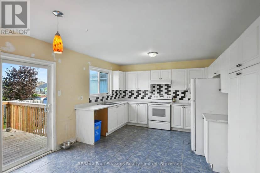 267 Spruce Street — photo 12 of 28