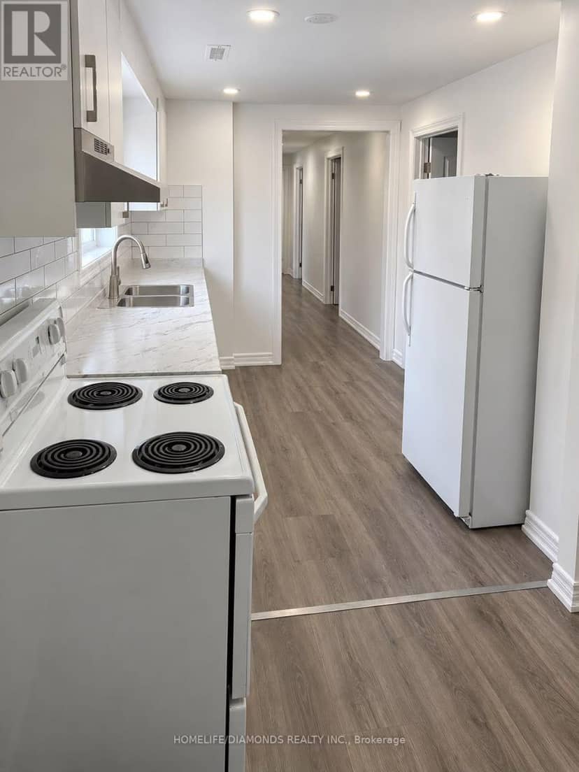 558 First Avenue — photo 17 of 26
