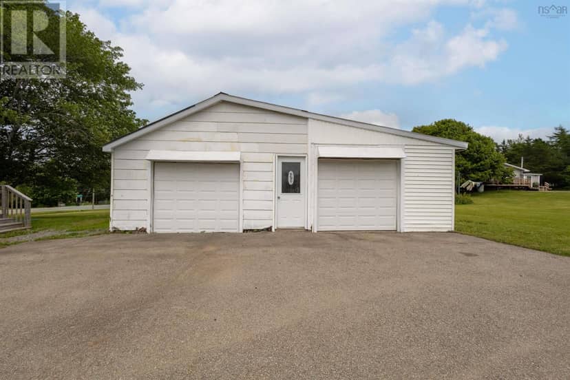 2619 Kings Road, Sydney Forks, photo 3