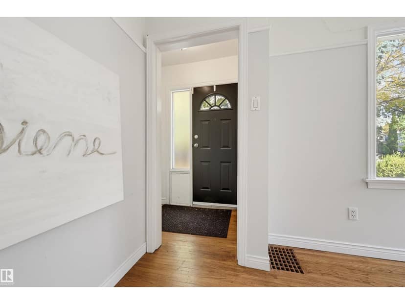 14019 106 AV NW, Edmonton, photo 7