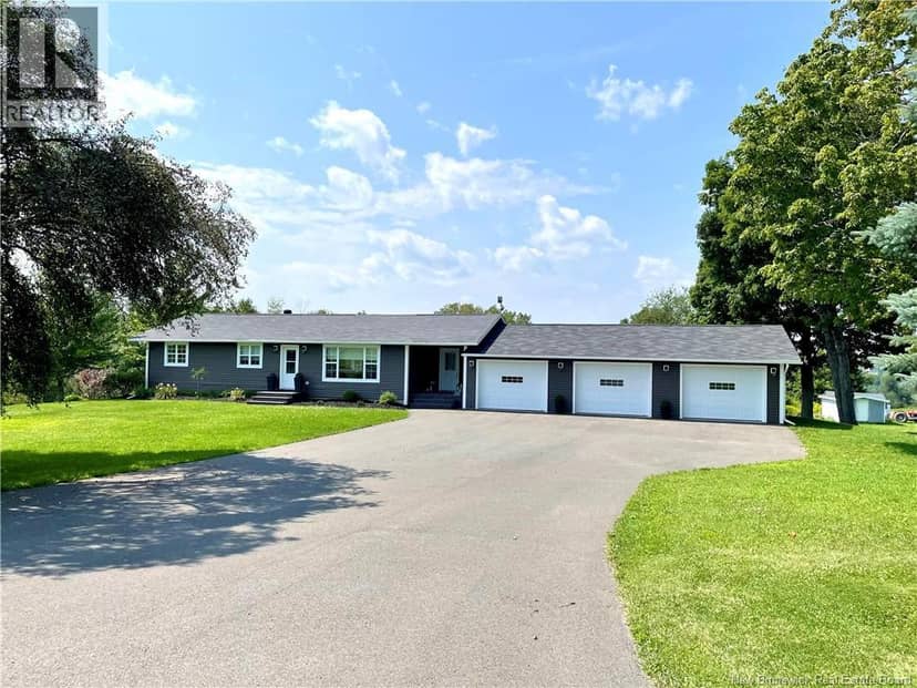 615 Rockland Road — photo 1 of 40