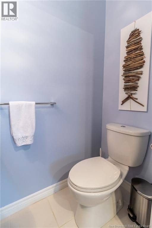 615 Rockland Road — photo 10 of 40