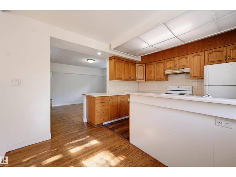 14019 106 AV NW — photo 14 of 40
