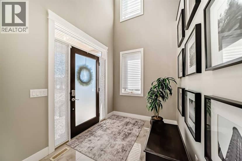 120 KINNIBURGH Circle, Chestermere, photo 7