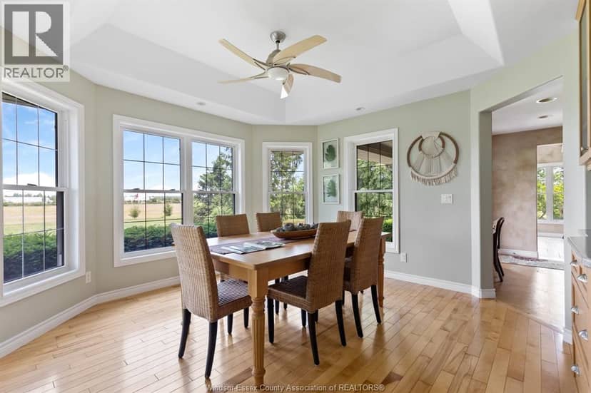 1936 Lakeshore Road 123, Woodslee, photo 8