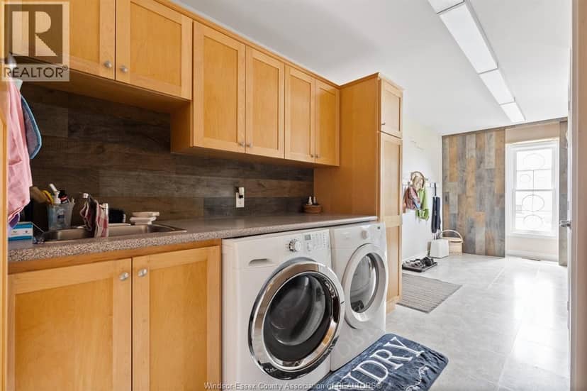 1936 Lakeshore Road 123 — photo 21 of 40