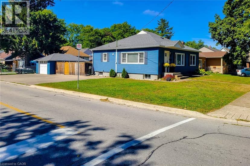 19 THORNDALE Avenue — photo 4 of 40