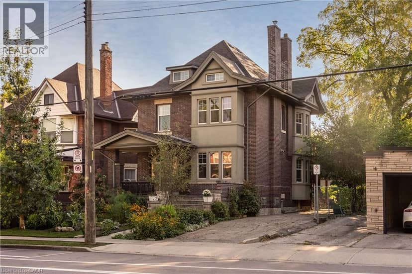 155 SHERMAN Avenue S, Hamilton