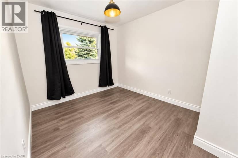 242 CHESTNUT Street S, Cambridge, photo 8