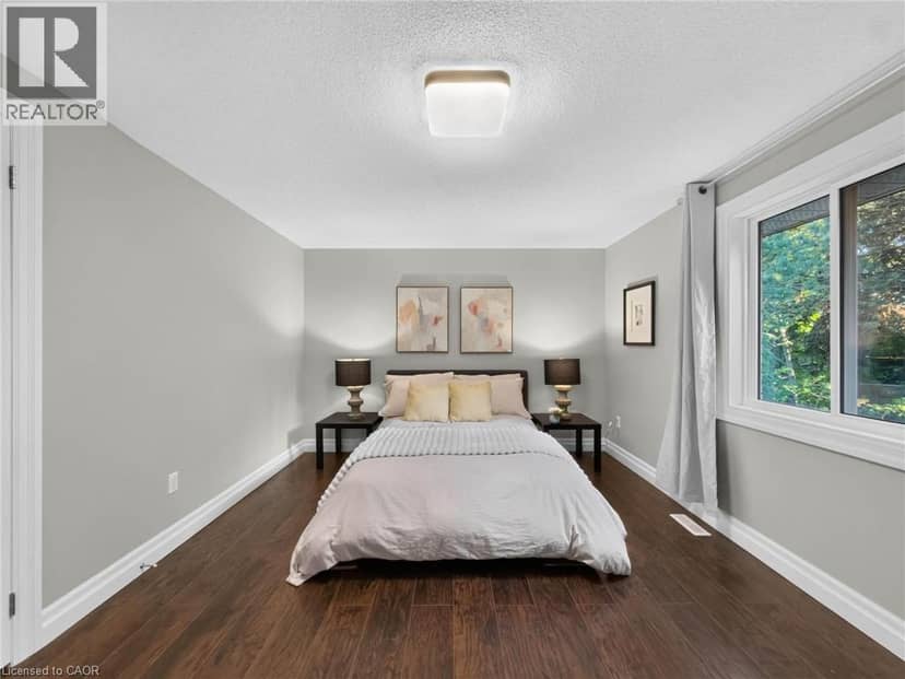 12 SUNDROP Court — photo 28 of 40