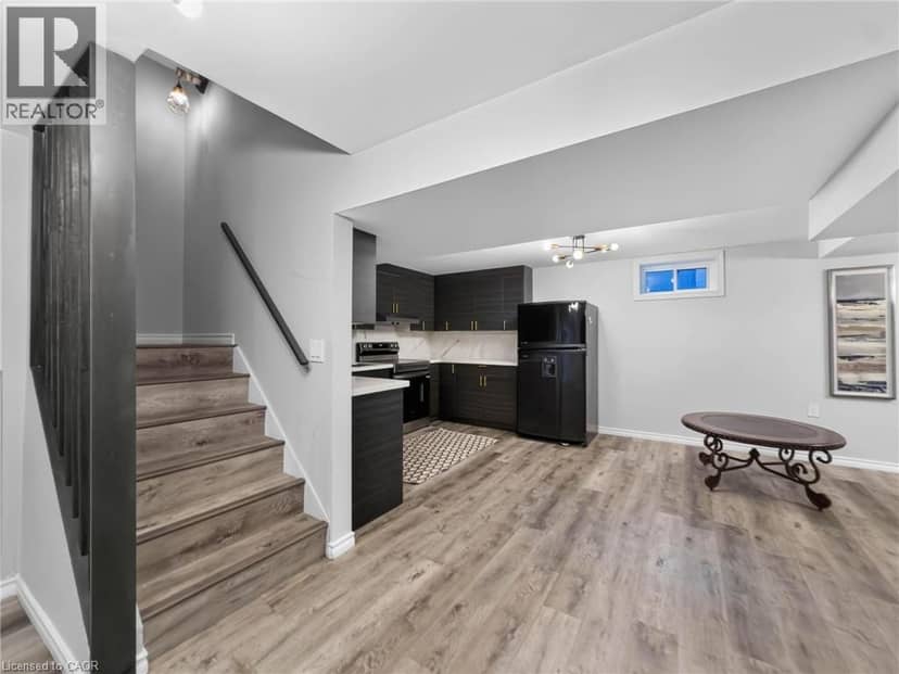 12 SUNDROP Court — photo 35 of 40