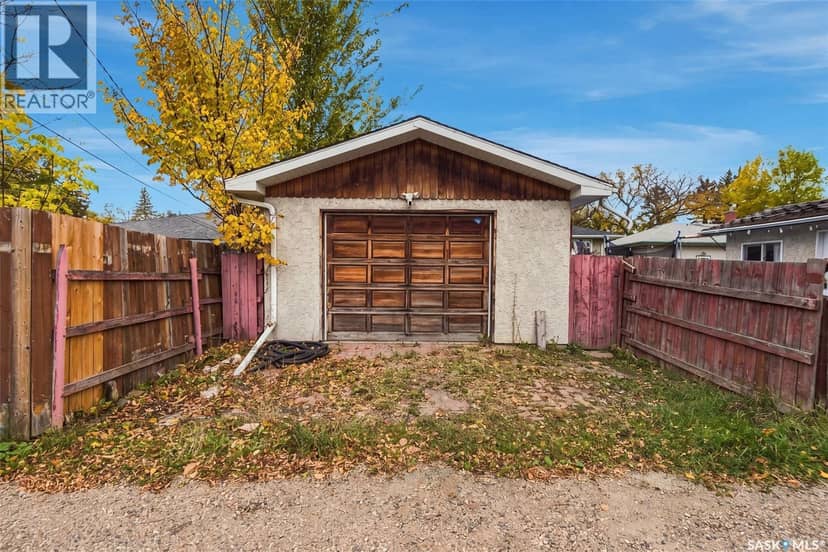 765 Royal STREET — photo 25 of 26