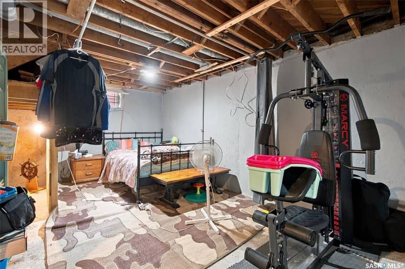 765 Royal STREET — photo 21 of 26