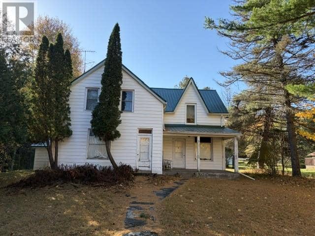 3 Park Street, Gore Bay