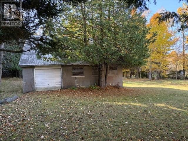 3 Park Street, Gore Bay, photo 4