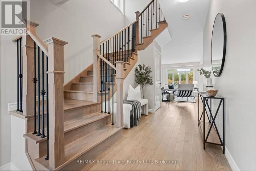 270 Lyle Drive, Clarington, photo 2