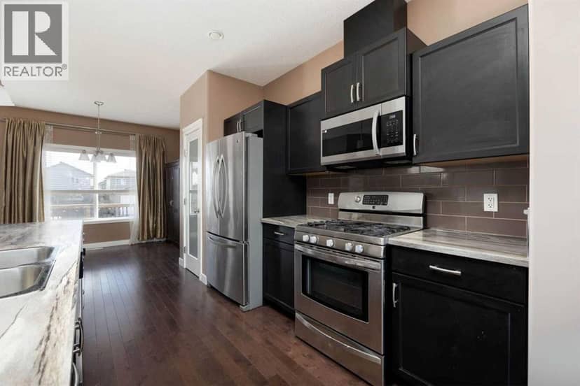 373 Heritage Drive — photo 10 of 33