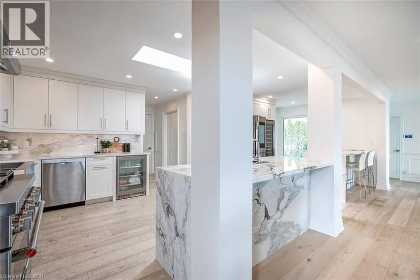 624 NORTH SHORE Boulevard E, Burlington, photo 5