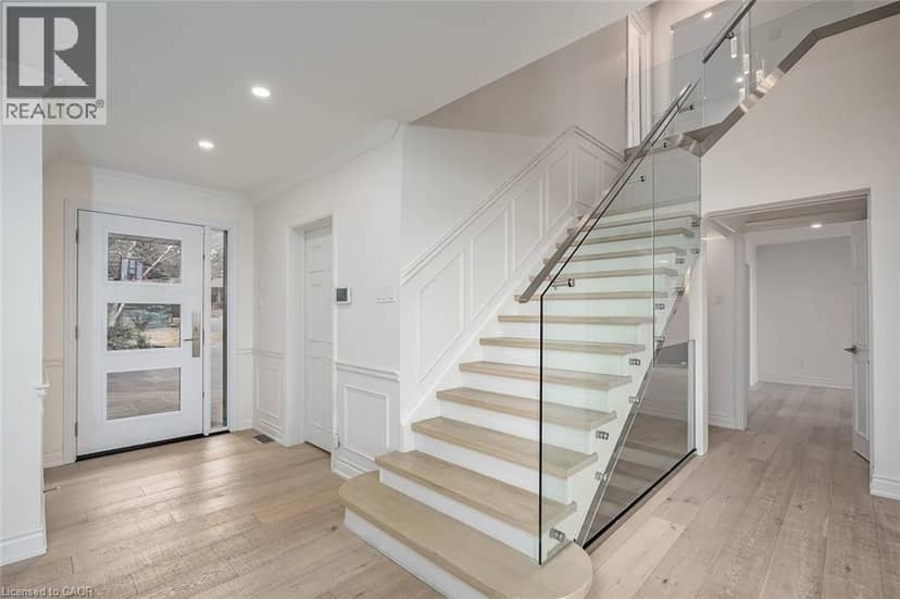 624 NORTH SHORE Boulevard E, Burlington, photo 3