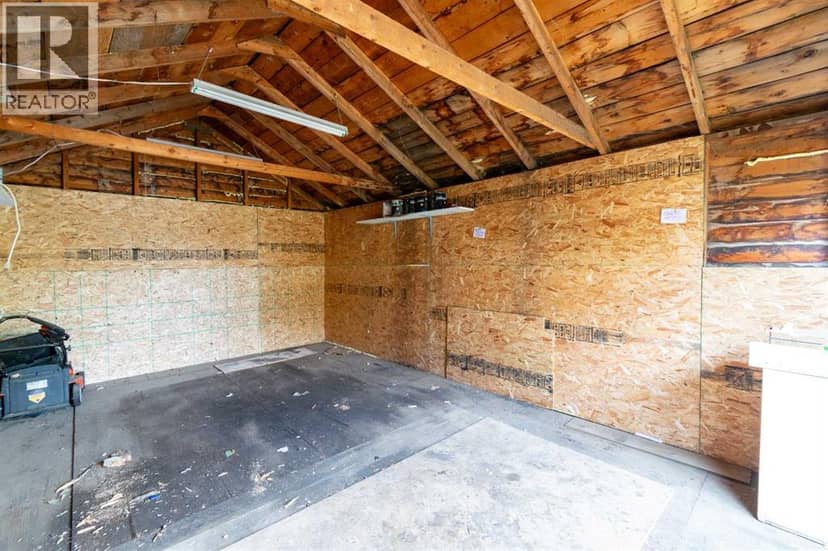 4706 48 Street — photo 36 of 40