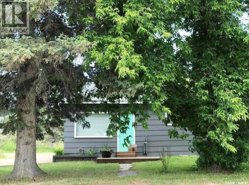 223 4th AVENUE N, Big River, photo 2
