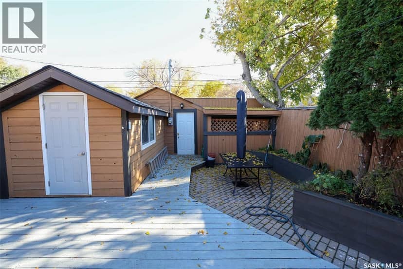 2335 Reynolds STREET — photo 32 of 40