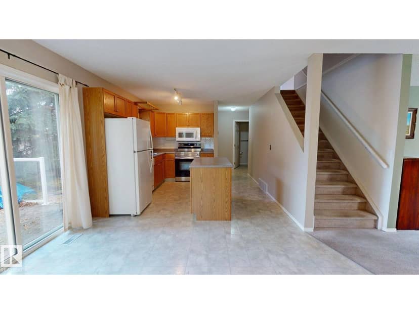 #8 11 Hunchak Wy, St. Albert, photo 3