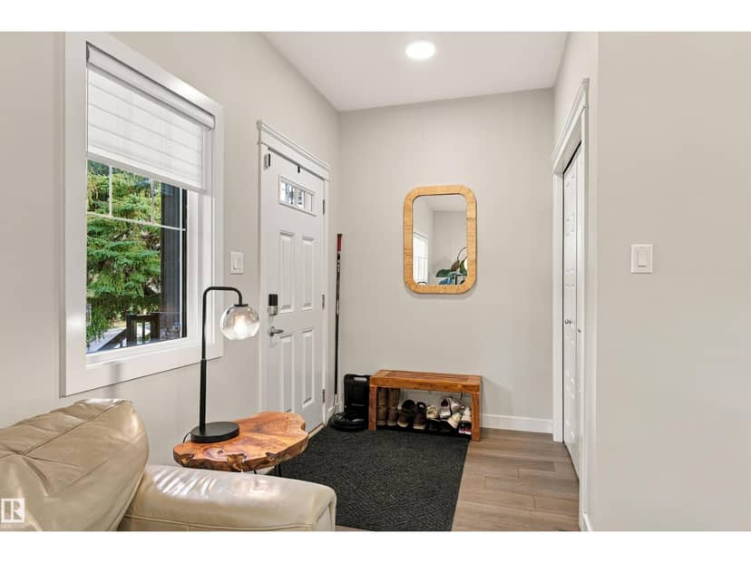 6061 Naden LD NW, Edmonton, photo 8