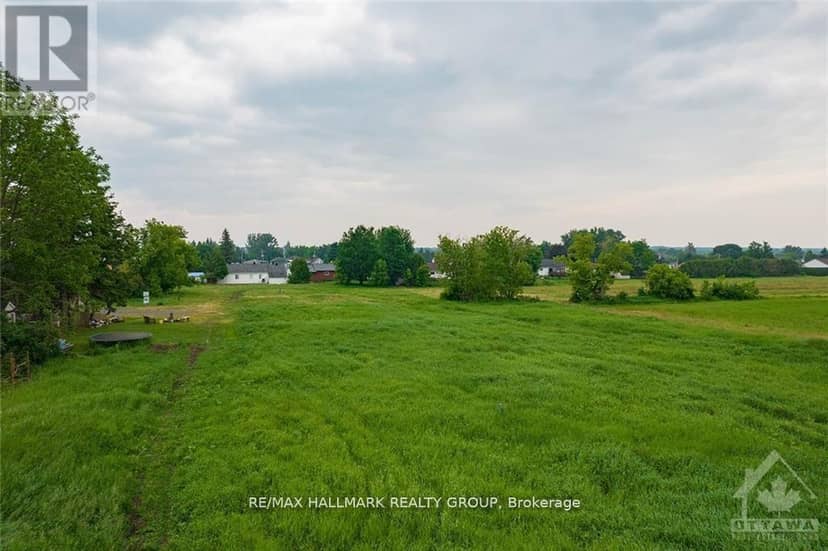 3 - 3748 Champlain Street, Clarence-Rockland
