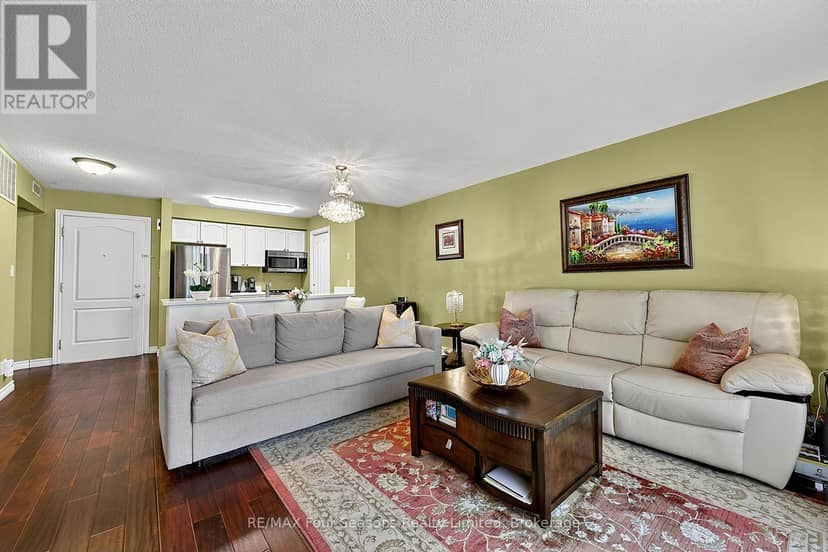 839 - 34 Dawson Drive — photo 10 of 22